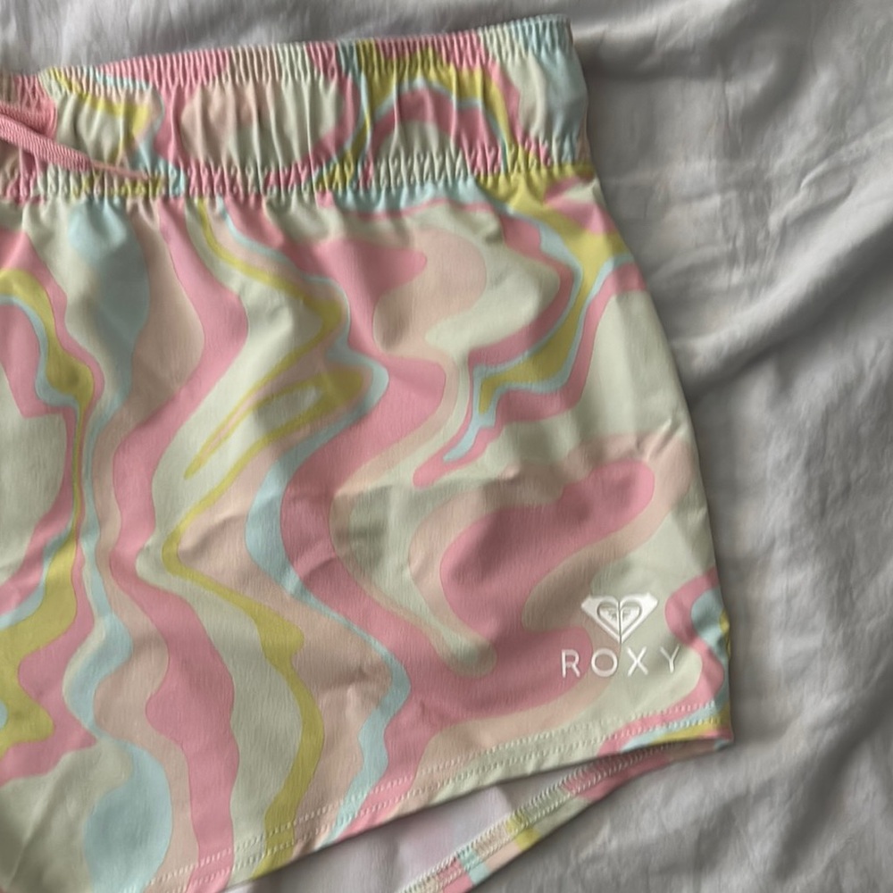 Roxy Women's Pastel Wave Athletic Shorts - Picture 4 of 4